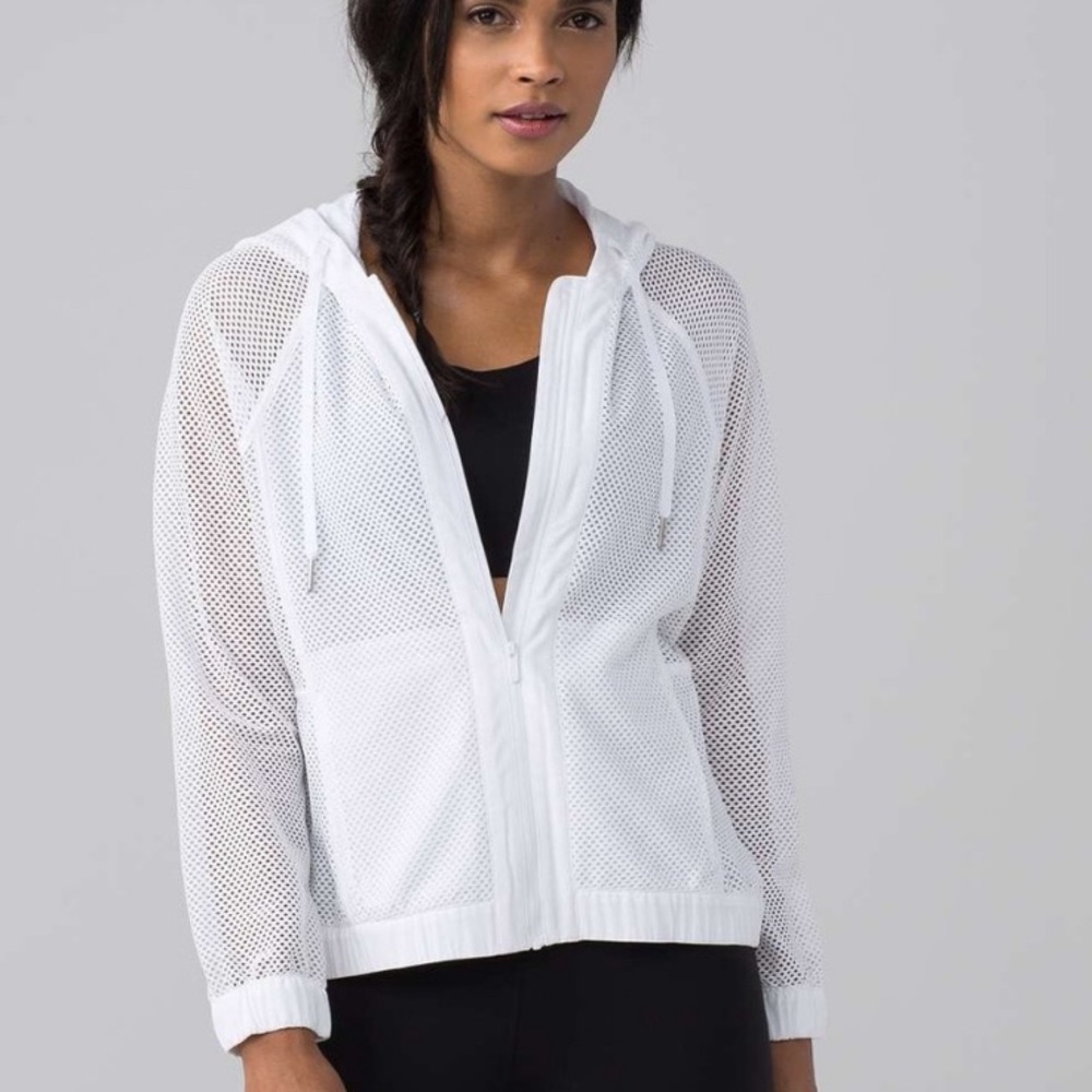 Lululemon mesh on mesh jacket
